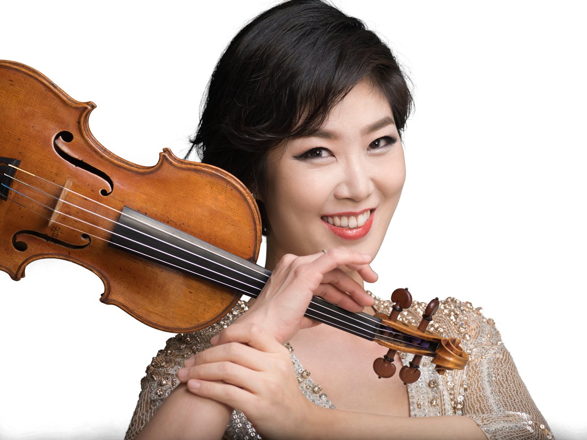 IC_HongKong's tweet image. Live at 10:30 AM HKT today (April 29): #IC2019 Distinguished Guest Artist, violinist Ju-Young Baek, talks to host Phil Whelan on Morning Brew on @rthkradio3 about this year's Intimacy of Creativity presented together with our partner @CurtisInstitute!
rthk.hk/radio/radio3