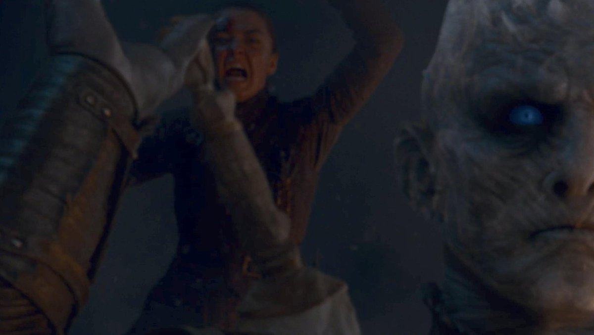 GilSilvaSantos8's tweet photo. *Freeze Frame*
*Record Scratch*
- Yup that's me. you're probably wondering how i ended up in this situation  #GameofThrones https://t.co/7ZIMzGLUKv