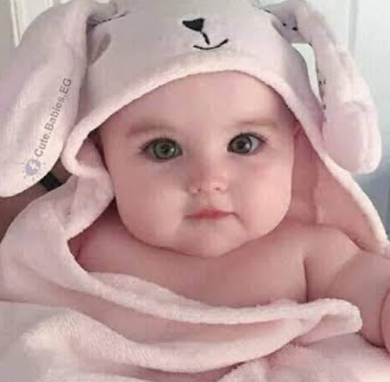 هوُ حنين الصبح ؟ يدفعنيّ اجيك 
ولا عيونيَ ماتبي غيرك .. صباح الخير🙋♥️