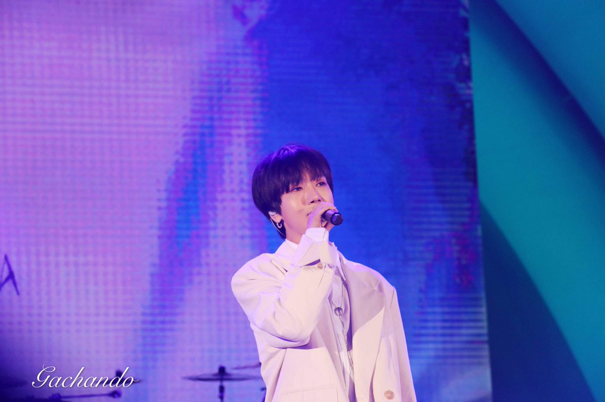 Gachando1's tweet photo. 20190427 KTMF #SuperJunior #YESUNG https://t.co/7gvmPxQfuH
