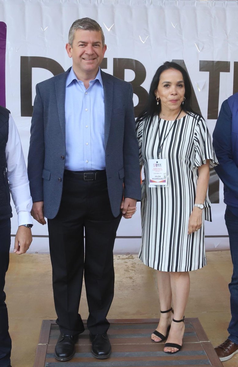 LACRONICA_LOCAL's tweet photo. Critica  Oscar Vega Marín a Bonilla  por no asistir al primer debate rumbo a la gubernatura. https://t.co/DS4ydDNyHz #LaCrónicaBC https://t.co/TsrjVE21dX