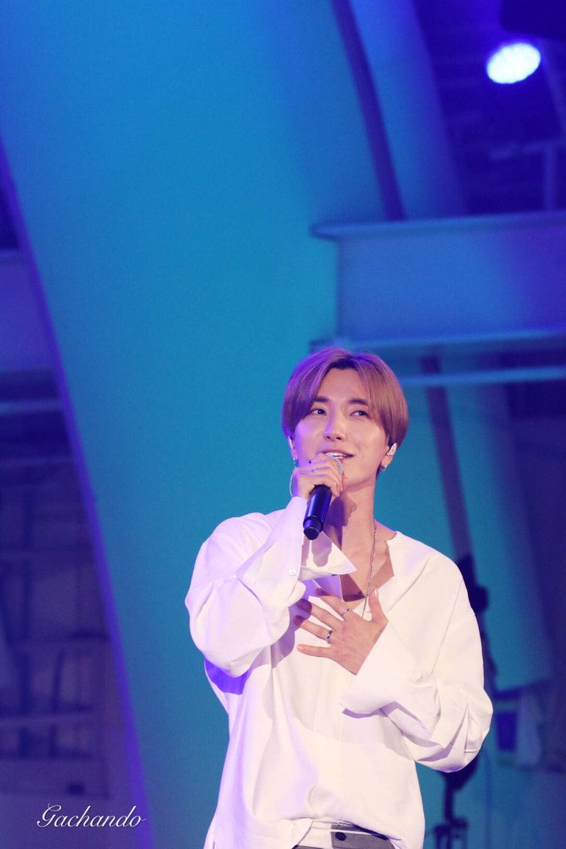Gachando1's tweet photo. 20190427 KTMF #SuperJunior #LEETEUK https://t.co/Rfojg0mVXH