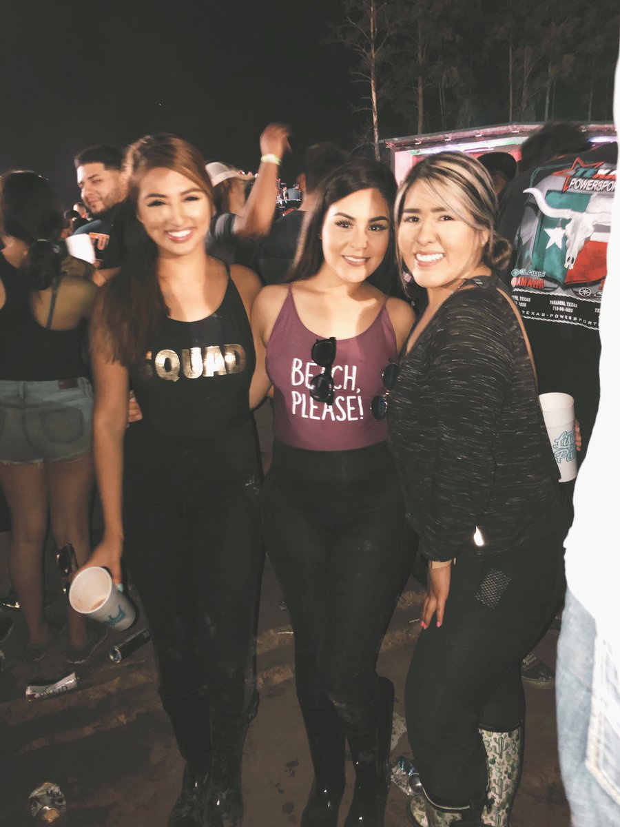 munizmiriamm's tweet photo. Yesterday was an amazing day π€ͺπ #SMOTour2019 https://t.co/yUHm5mYYv9