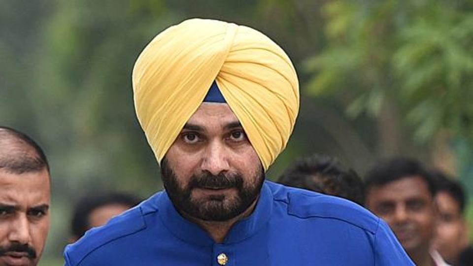 htTweets's tweet image. #LokSabhaElections2019 | I will quit politics if @RahulGandhi loses in Amethi: Navjot Singh Sidhu (@sherryontopp) 
 
hindustantimes.com/lok-sabha-elec…

#ElectionsWithHT
