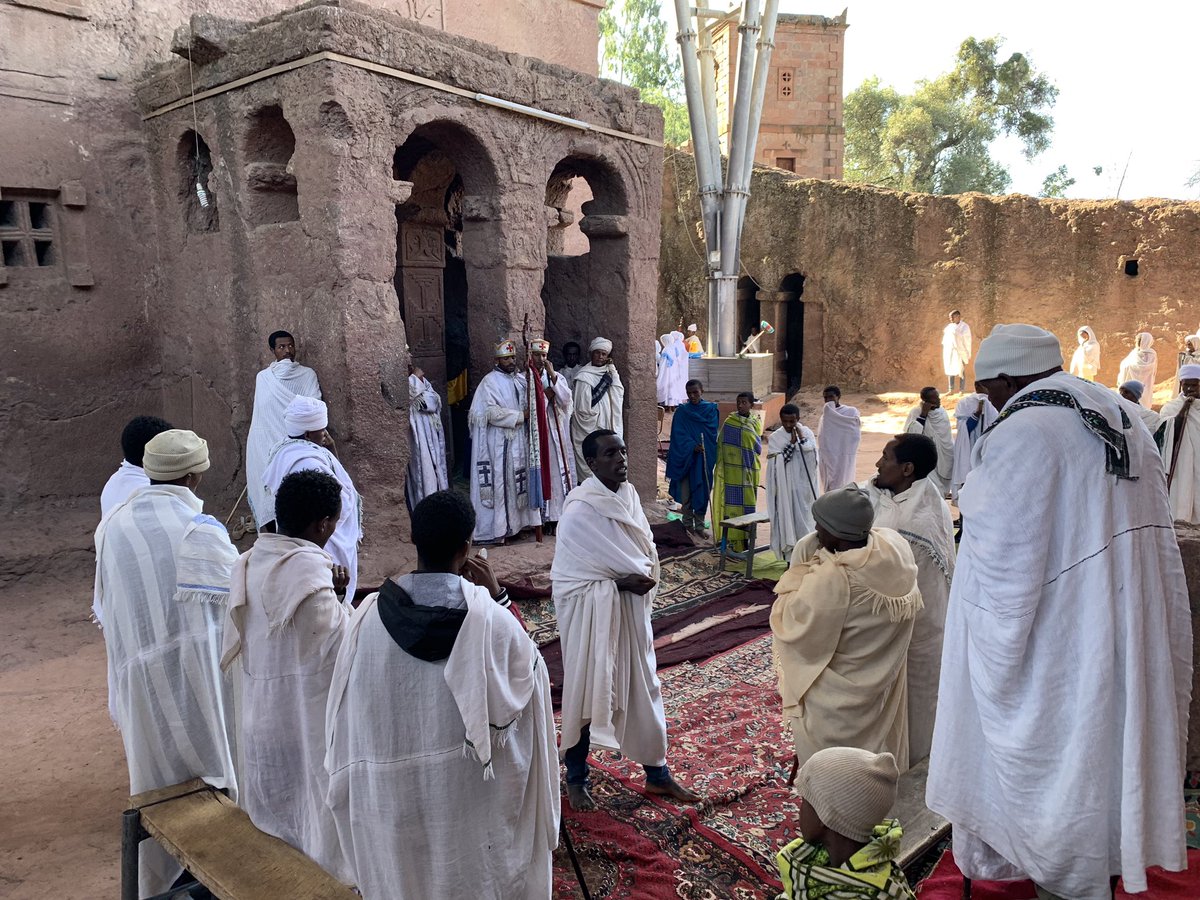 KellyLawhead's tweet photo. Today I’m reminded of the beautiful service I attended in Lalibela, Ethiopia a month ago. Happy #EasternOrthodoxEaster to my new friends! I feel #blessed to have experienced some of your culture. #BeautifulLife https://t.co/nzrLIhfPXW