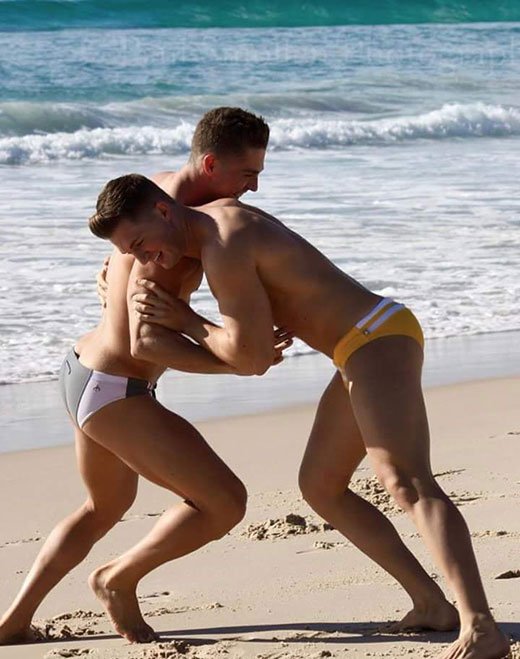 aussiespeedoguy's tweet photo. How about a speedo foolery to start your Monday off guys? Swing over to my blog - https://t.co/lrRKlmfAPP
#aussiespeedoguy #speedofetish #speedoblog #aussiespeedoguy #speedos #aussiebum #speedo #speedofoolery #speedoshenanigans #shenanigans https://t.co/ypn3G37jgj