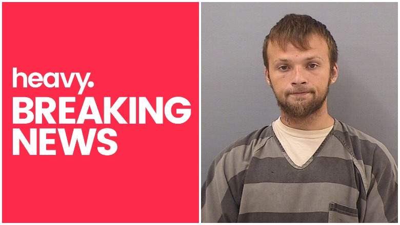 ‪Seven people, including a 12-yo girl, killed in Sumner County, #Tennessee. Michael Cummins, a close relative with history of violent crime is in custody, being treated for gunshot wound after he pulled multiple weapons on police.‬

‪#GunReformNow #NoRA‬
‪https://heavy.com/news/2019/04/michael-cummins/‬