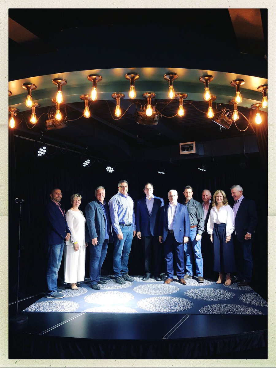 KarenHQuintos's tweet photo. No better way to kick off #DellTechWorld than with our @DellTech customer award winners! Inspiring innovation for transformative outcomes 👍🏼 @McLarenGroup @usaa @bradesco @CarnivalPLC @woolworths @DraperLab https://t.co/XFzPJtJVVc