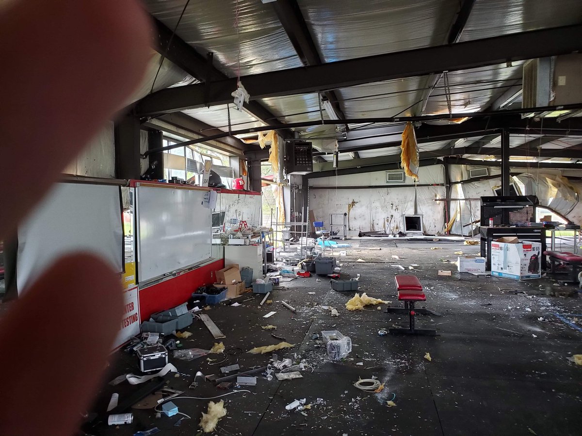 SwallowSolution's tweet photo. @shell_ecomar The Ruston High School 'Bearcat Motorsports' team returns to school tomorrow after the tornado that hit Ruston last week seriously damaged their building. I know my son would just love to see some encouragement from Shell as they rebuild. ❤️❤️❤️

#RustonStrong https://t.co/GgdWNXEbMC