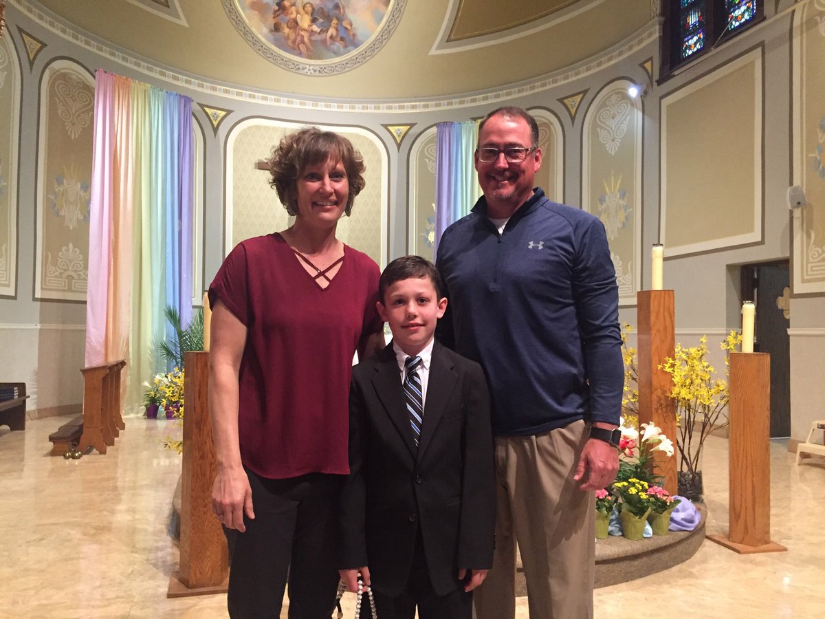 DeanBerry1's tweet photo. First communion for this guy. Cleans up pretty good. #Jfunk. #yeahabby https://t.co/StquLo5OmF
