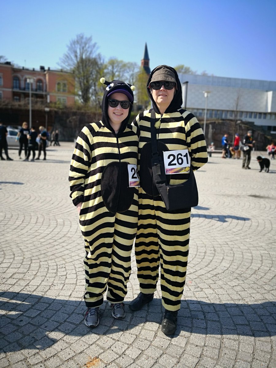 sylva_ry's tweet photo. Nämä upeat tiimiasut palkittiin tämän vuoden Fuck Cancer Runissa! Loistavaa heittäytymistä ja upeita asuja! Suuri kiitos jokaiselle asukilpailuun osallistuneelle tiimille! 🤩 #fuckcancerfi #fuckcancerrun #fcrun2019 #sylvary #yhteisöllisyys https://t.co/lP5MTAFsTw