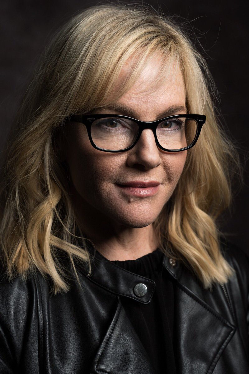 #actress @RachaelEHarris from #lucifer at #magiccon2019 @MagicConDE @LuciferNetflix 
#rachaelharris #hangover #lindamartin #headshot #portrait #losangeles #hollywood #lux