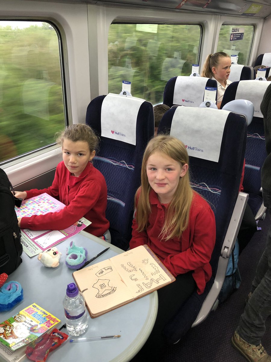 childrensuni's tweet image. On our way to London with @CleevePrimary @hulltrains @TfL