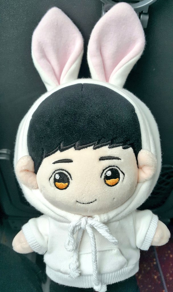 cottencandybebe's tweet photo. 'ㅇㅅㅇ이머들 그거 아라? 버미 칭구생겨따! 나랑 똑 달마찌?'
'안뇽! 난 버미라구해!'
#솜사탕베베 #블락비인형 #범토리 #저승범 https://t.co/8g8QnHQyjM