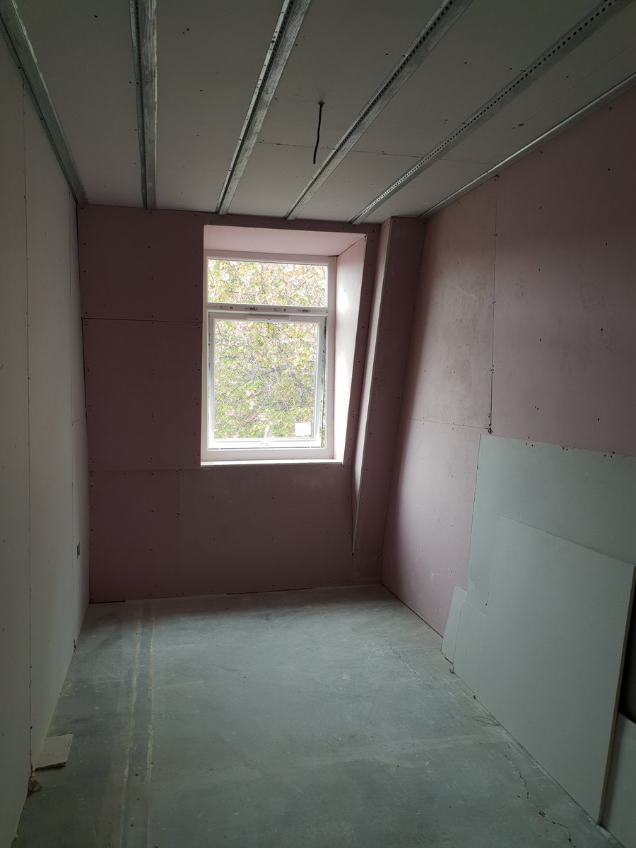 Middleton Property Update #9: 
check out the status of our top floor units. Electric meters cupboard was constructed to the rear from the property. Also, don’t miss out on the upcoming new layout.
For more assets related information, click here: 29kadvisers.co.uk/project-galler…
#29kassets