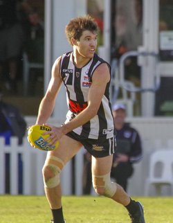 913sportfm's tweet photo. #SportsDrive with @jlandsme_93 from 3: @CraigTapp, @DFS_AUS's @JoelFruch, @sheepfuller, @JDESTOOP80_FOX , @waflworld with @Brett_Raponi &amp; @HobleyDaniel plus @SwanDistrictsFC recruit George Hampson! Also weekend sporting heroes and zeroes on 9418 7700 and 0429 913 913! https://t.co/Of7dwi1lrX