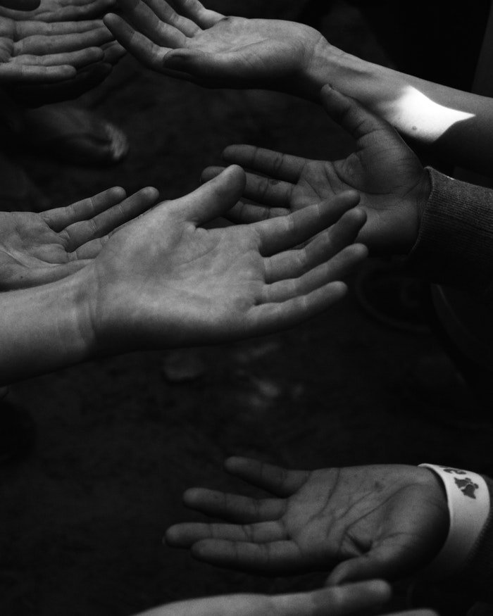 itwillcomeshow's tweet photo. “True” communities don’t just share common interests and attitudes, they go beyond: https://t.co/GK7h93DmBe https://t.co/ubus8oQS9G