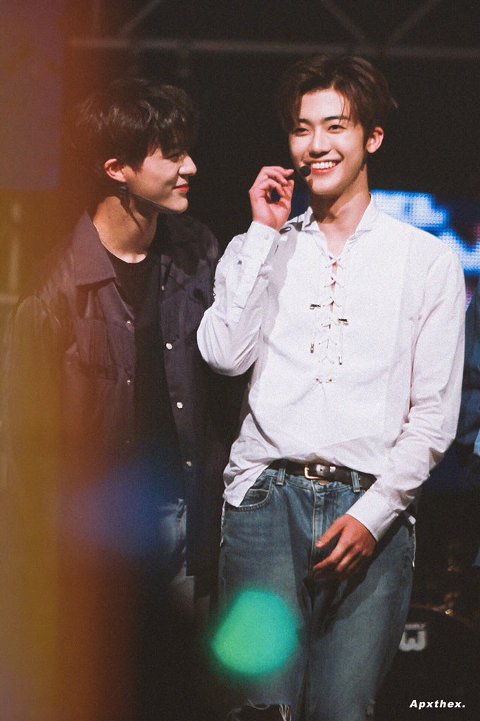apxthex's tweet photo. YOU smile, I smile.
#NCT #NCTDREAM
#JENO #제노 #JAEMIN #재민 https://t.co/q08dr0SKEI