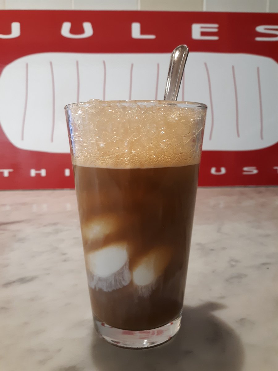 JulesThinCrustW's tweet photo. Root beer floats new at Jules, with a twist. Buffalo soft serve Fior di Latte with Boylan soda. Boylan makes root beer with cane sugar, cinnamon, vanilla, sweet birch and wintergreen oil. $5.50. Diet root beer available too. https://t.co/iUTVD0msHZ