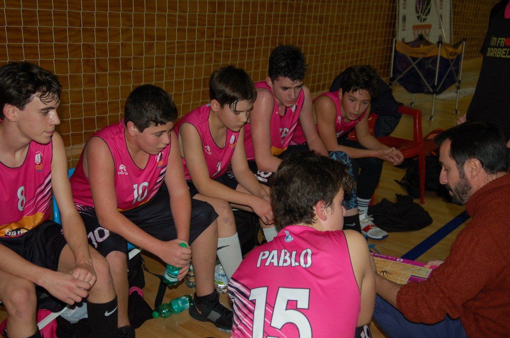 EL CAMPUS GABER VENCE EN EL DERBI LOCAL Y SE CLASIFICA PARA LOS CUARTOS DE FINAL cbcostamarbella.com/2019/04/el-cam…