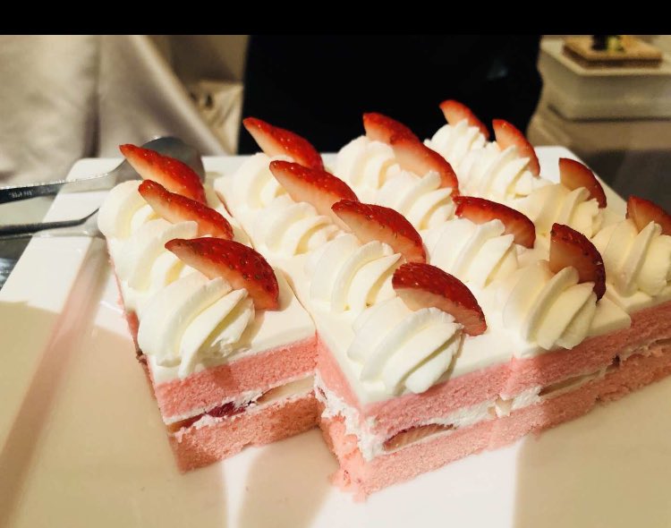 ケーキバイキング