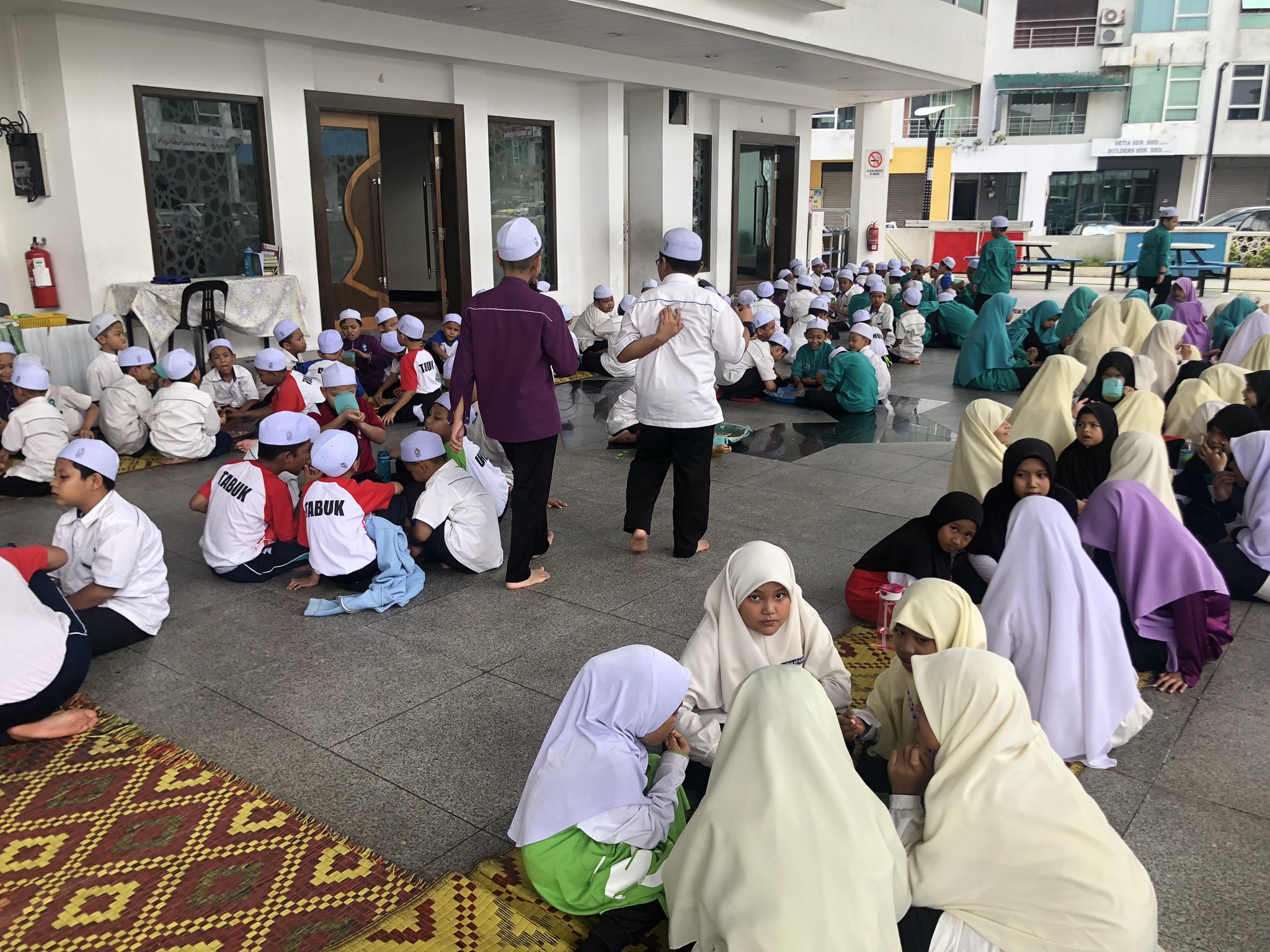 Ahmad B Maslan Twitter પર Singgah Sebentar Di Maahad Tahfiz As Sofa Di Seremban Moga Usaha Melahirkan Huffaz Spt Ini Akan Diberkati Allah Jua Era Bn Kita Bercadang Wujudkan Universiti Al Quran Utk