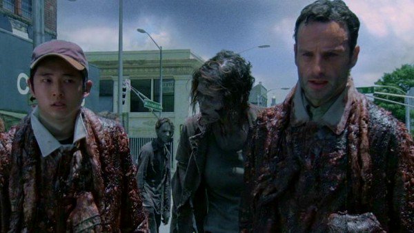 BB_Bae_Watch's tweet photo. @TheBBPresident @FunFeedMoments @liquid8d One thing I was thinking about is if the walker blood, I mean wights blood from the library, masked her scent ... So she was in incognito mode. And she just a sneaky lightfooted assassin. 🤔 https://t.co/C3AU7L67tS