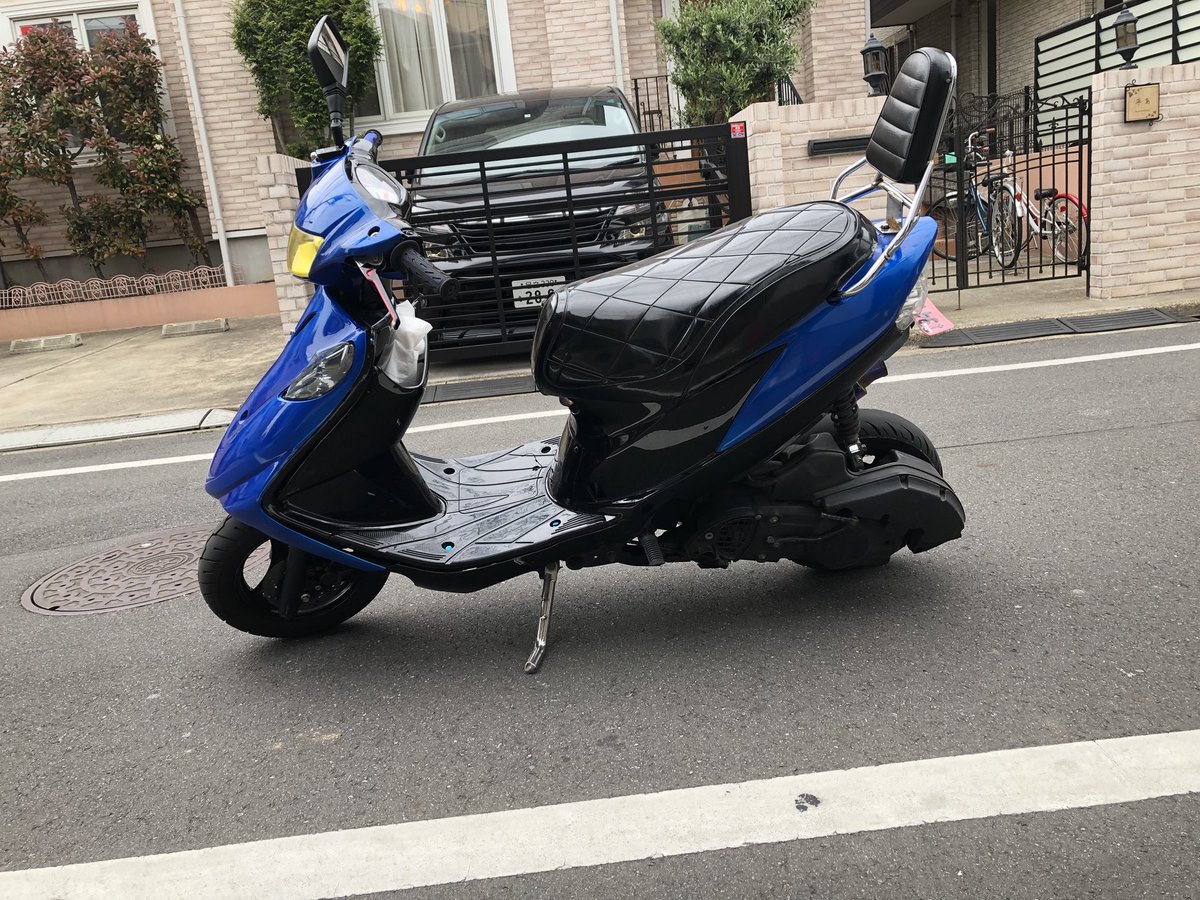 yuta_08183's tweet photo. ワンツー買いたい人いない？安く売りますー https://t.co/Yzcq541x2Q