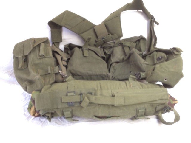 58 Pattern British Webbing Fall Set
muzzleclub.com/classified/58-…
#58pattern #webbing #british #muzzleclub #militaria #armysurplus #reenactment #militarysales #sales #militariasales #military #ww2reenacting #ww2 #militariacollectors