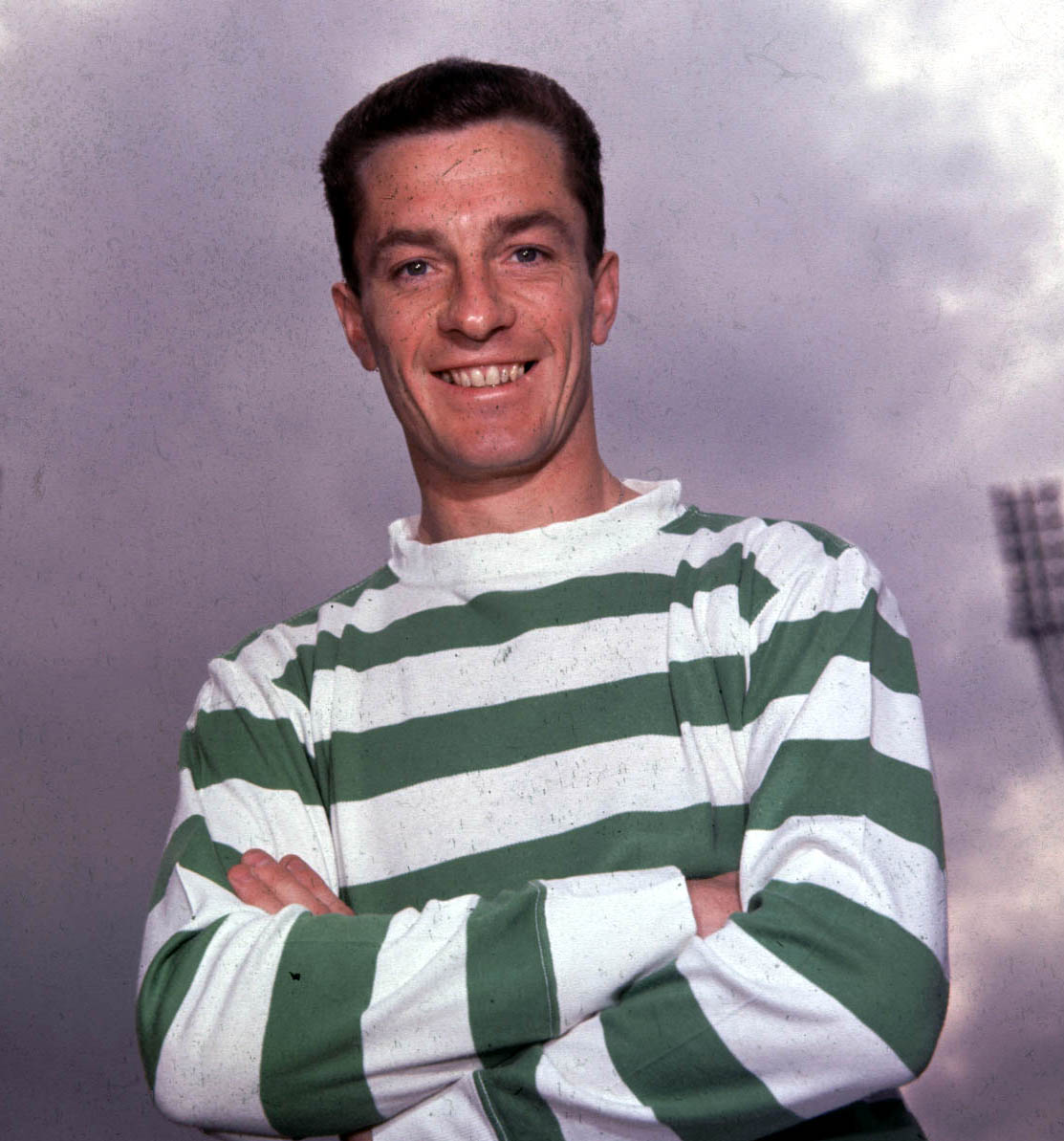 spfl's tweet photo. We are deeply saddened to learn of the passing of @CelticFC legend Stevie Chalmers. 

The SPFL's thoughts and condolences are with his family and all at Celtic at this time. https://t.co/VcZUcD7H0E