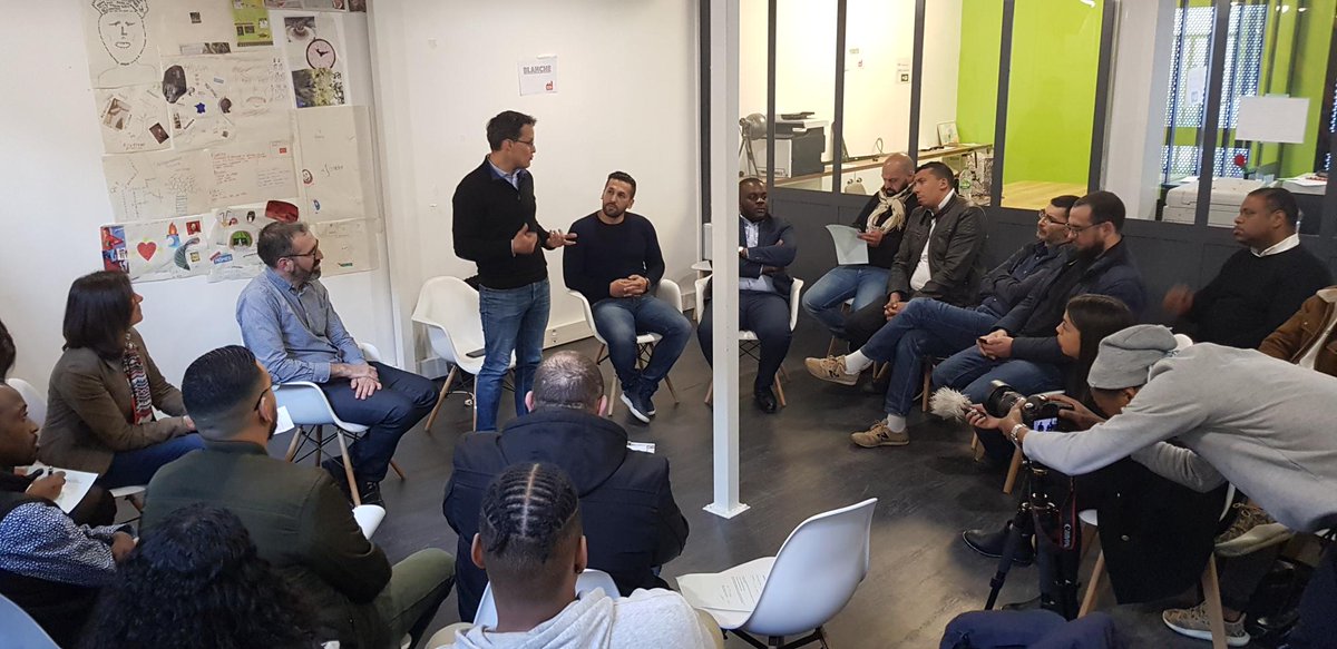 EuropaCity's tweet photo. [#TriangledeGonesse] Au plus près des habitants pour répondre à vos questions ☝️ Que s'est-il dit pendant notre 1er "Café du Projet EuropaCity" dans les locaux de la «Créative Factory» à @VilledeGarges ? Le compte-rendu est en ligne. #emploi #GrandParis ➡️ https://t.co/5taVfKTWM6 https://t.co/K49JRWsOGW