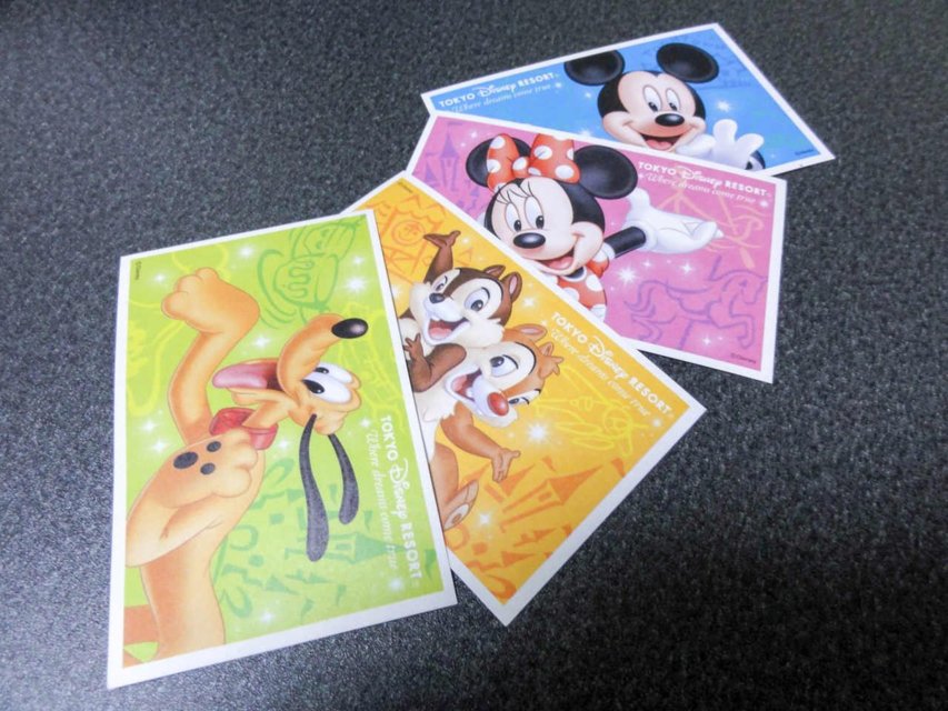 プレゼント企画✨

ディズニー [チケット]🎫

応募　→　フォロー&amp;リツイート
結果　→　当選者にはDMでお知らせします

４名の当選となります！
抽選は３週間前後🌟