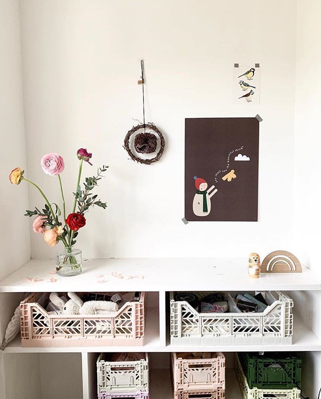 emlyndelaney's tweet photo. Absolutely beautiful styling by @alicefwalker wish she could come to my house! 🙈😍💕 .
.
.
.
#wallhanging #sheffieldissuper #sheffield #pompomgarland #plasticfree #etsy #emlyndelaneyco #pompom #kids #kidsroom #nursery #ecofriendly #sustainable #emlyndelaneyco #interiordesign #… https://t.co/HMpwrvgwQM