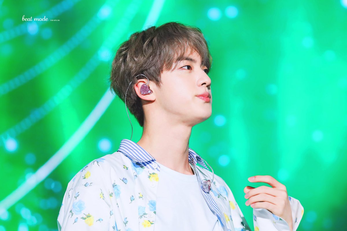 btspiics1's tweet photo. @BTS_twt Love you Jin wishes all the best ❤
#BBMAsTopSocial BTS @BTS_twt https://t.co/H9gzzYd9w8