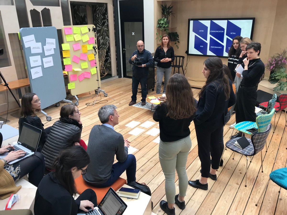 Pixelis (@pixelis_agency) on Twitter photo La transformation positive des marques est en cours avec un workshop <a href="/FerreroFR/">Ferrero en France</a> chez Pixelis ! Intervention des @YHacktivator de @SBParis19 pour avoir l'avis des jeunes générations 😉👍🏼 #centvingtsept #YouthHacktivators #SBParis19 #sustainability La transformation positive des marques est en cours avec un workshop <a href="/FerreroFR/">Ferrero en France</a> chez Pixelis ! Intervention des @YHacktivator de @SBParis19 pour avoir l'avis des jeunes générations 😉👍🏼 #centvingtsept #YouthHacktivators #SBParis19 #sustainability
