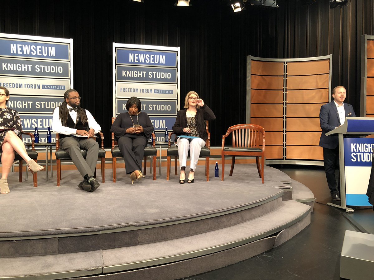 BroadbandCensus's tweet image. .@Newseum “Influence Across America” at #digitalroundtable event: Rise of State and Local Power? {In #broadband, at least, it seems local power is at its nadir.}