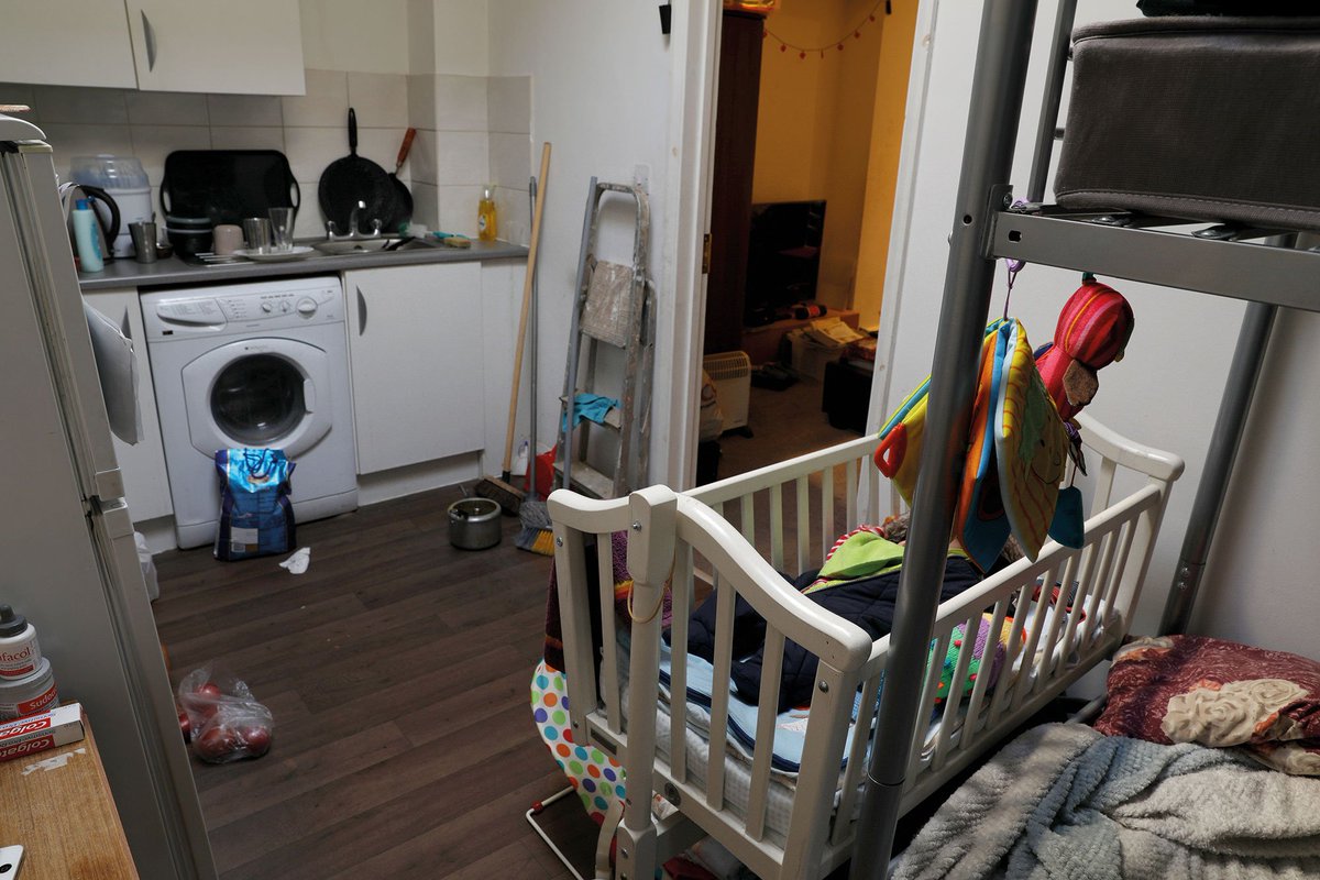 FoundlingMuseum's tweet photo. It's the last week of #BedroomsofLondon which features photography from @katiewilsonfoto and documents the living conditions of London’s most disadvantaged children. @ChildhoodTrust @goodagencyldn @SafestayHQ https://t.co/PTB5zKbjTh