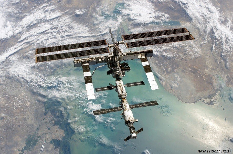 Uluslararası Uzay İstasyonu’nu Nasıl Gözlemleriz?

Yapmanız gereken şey doğru zamanda doğru yöne ve yüksekliğe bakmak👉👉👉 bit.ly/2GIRyAJ

#uzay #bilim #bilimsel #gözlem #bilimoloji #insan #astronomi #gökbilim