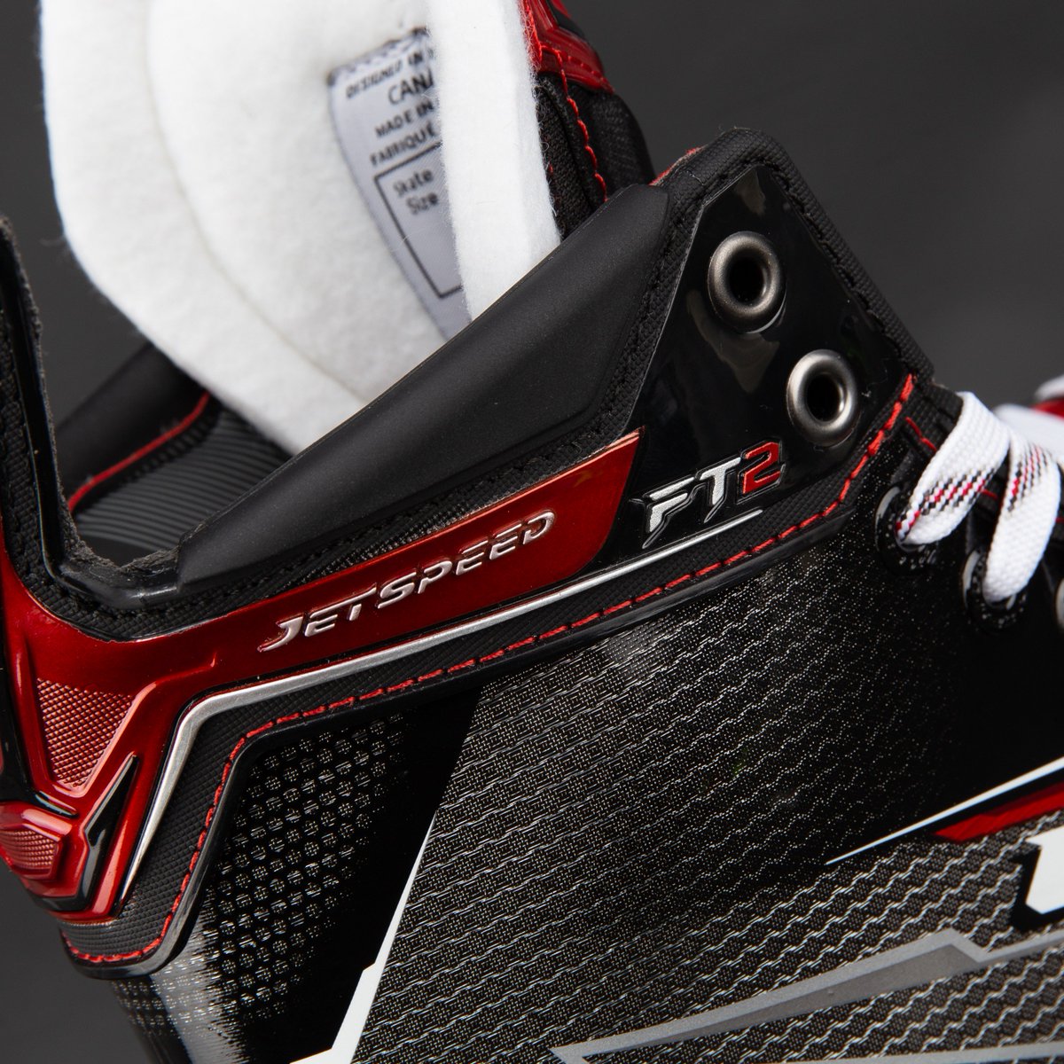 HockeyMonkey's tweet photo. We feel faster just by looking at the new JetSpeed FT2 skates from @CCMHockey! #TheresOnlyOne #OnePieceBoot #JetSpeedFT2 https://t.co/Tmcn25CldU