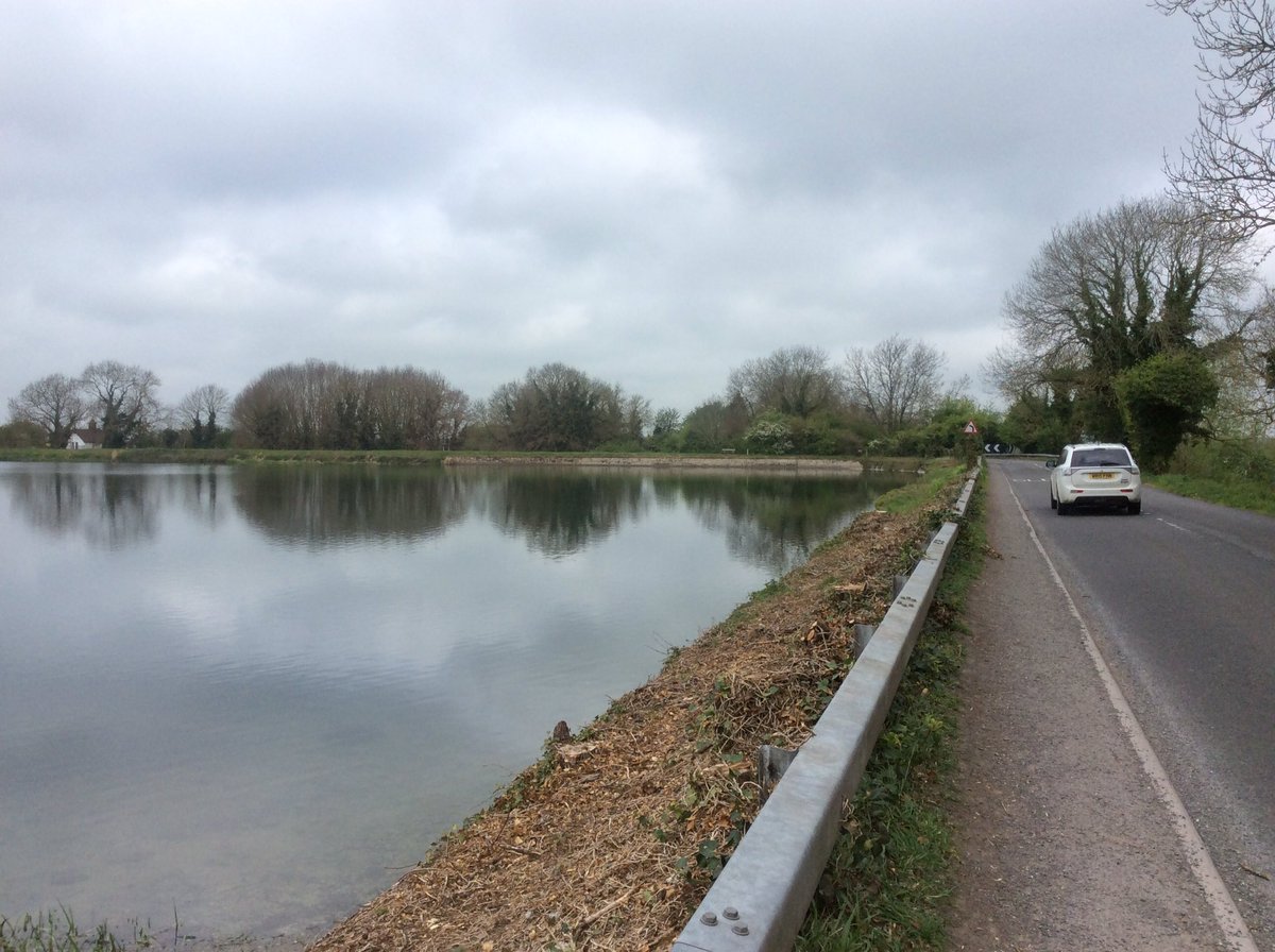 CRTinspectTom's tweet photo. Today at #TringReservoirs 

#GrandUnionCanal #Tringford #Marsworth #Startops #Tring 

#CanalRiverTrust #Waterways #canals #Spring #AprilShowers

#Peace &amp; #calm for your own #Wellbeing - #LifesBetterByWater https://t.co/MrqTX7eI07