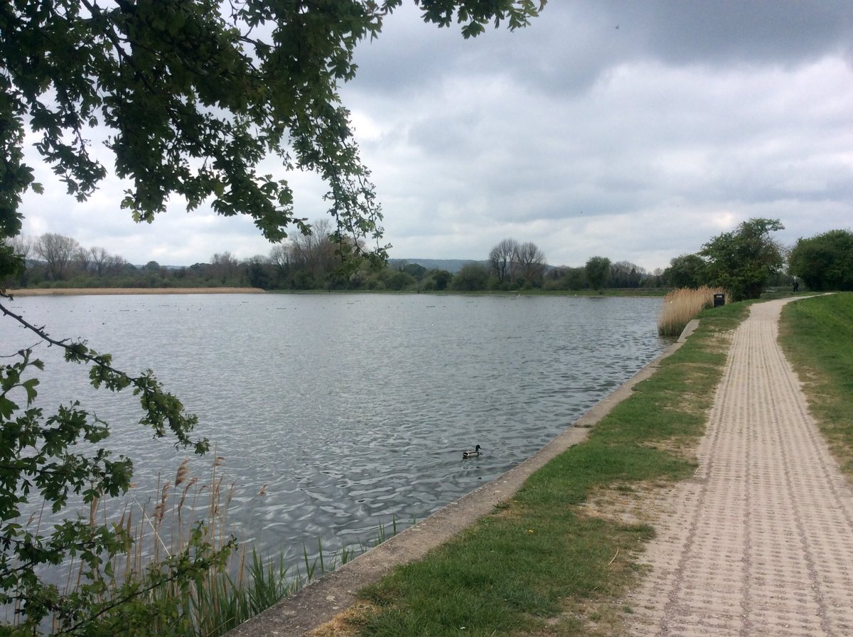 CRTinspectTom's tweet photo. Today at #TringReservoirs 

#GrandUnionCanal #Tringford #Marsworth #Startops #Tring 

#CanalRiverTrust #Waterways #canals #Spring #AprilShowers

#Peace &amp; #calm for your own #Wellbeing - #LifesBetterByWater https://t.co/pwKsqtCcbe