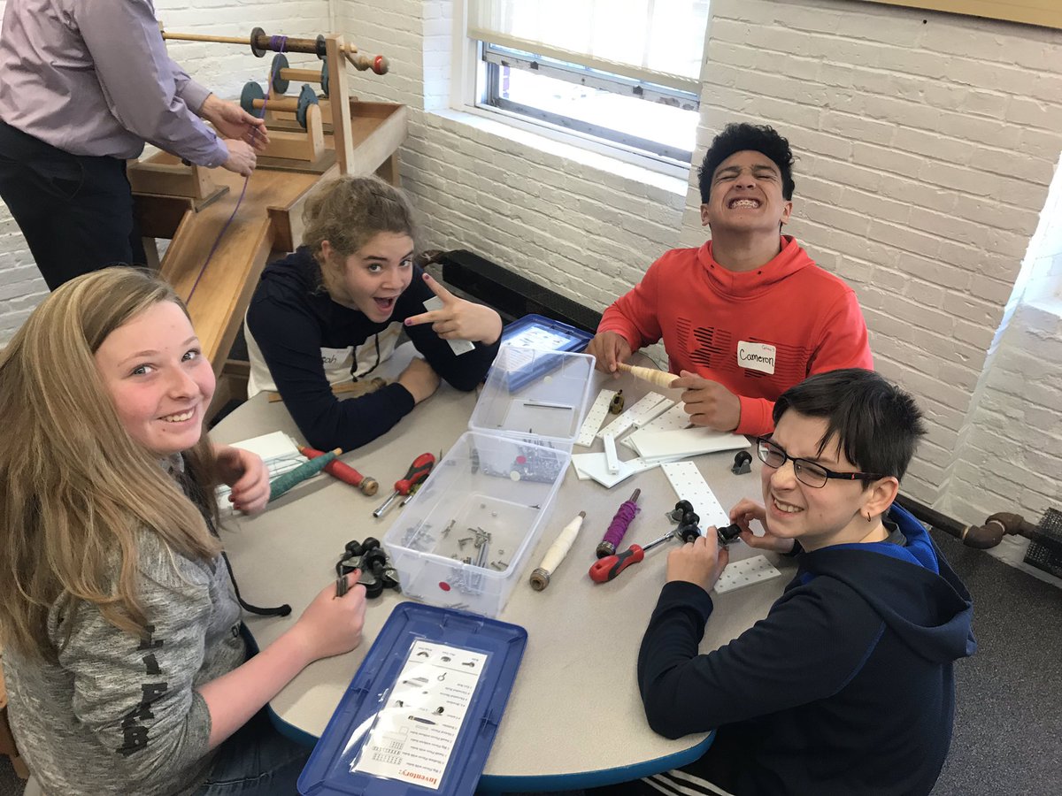 MrsCooperHDMS's tweet photo. Engineer It! Workshop- kids are designing and testing devices to move bobbins and cloth around a mill. #HDMSPride https://t.co/IcfHKhGkej