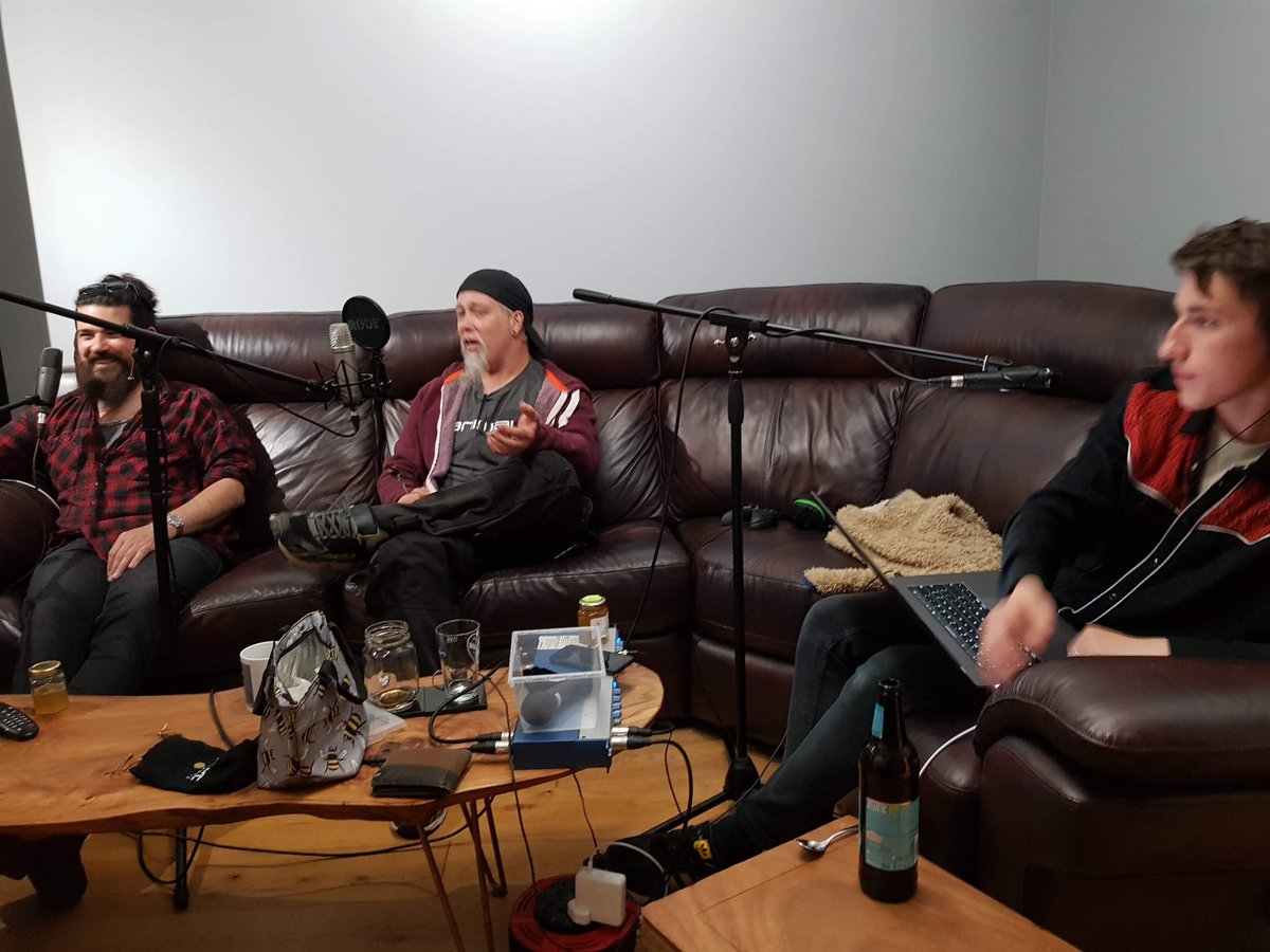 spun out delighted to say I discovered <a href="/jimandseanshow/">Jim and Sean Show</a>  podcasting here in Cornwall from hearing about it to one throw away comment then an invite on the show this was big for me as a small time bee keeper a chance to really try and get people more aware of our bees thanks guys🐝