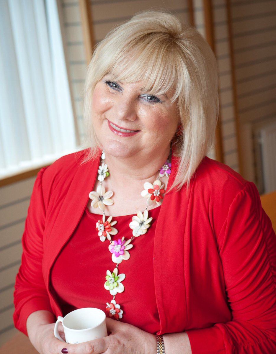 “The Art of Making Change” speaker #2:

Introducing Paula Gamester of <a href="/SewFabAcademy/">The Sewing Rooms</a> 🙌🏻

Paula will be sharing her advice on making creative &amp; ethical businesses SUSTAINABLE 💷💷

Learn from Paula at the next lunch &amp; learn seminar in #Manchester, 16/05 👉

eventbrite.co.uk/e/lunch-learn-…