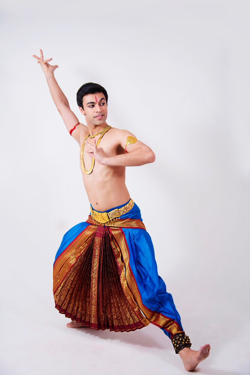 Dartington Arts (@dartingtonarts) on Twitter photo Happy #InternationalDanceDay!
A good moment to mention <a href="/revantasarabhai/">Revanta Sarabhai</a> who brings the Indian classical art form of Bharatanatyam to <a href="/Dartington/">Dartington</a> later this month, with a discussion with <a href="/SchumacherColl/">Schumacher College</a>'s Satish Kumar too!
dartington.org/event/revanta-… Happy #InternationalDanceDay!
A good moment to mention <a href="/revantasarabhai/">Revanta Sarabhai</a> who brings the Indian classical art form of Bharatanatyam to <a href="/Dartington/">Dartington</a> later this month, with a discussion with <a href="/SchumacherColl/">Schumacher College</a>'s Satish Kumar too!
dartington.org/event/revanta-…