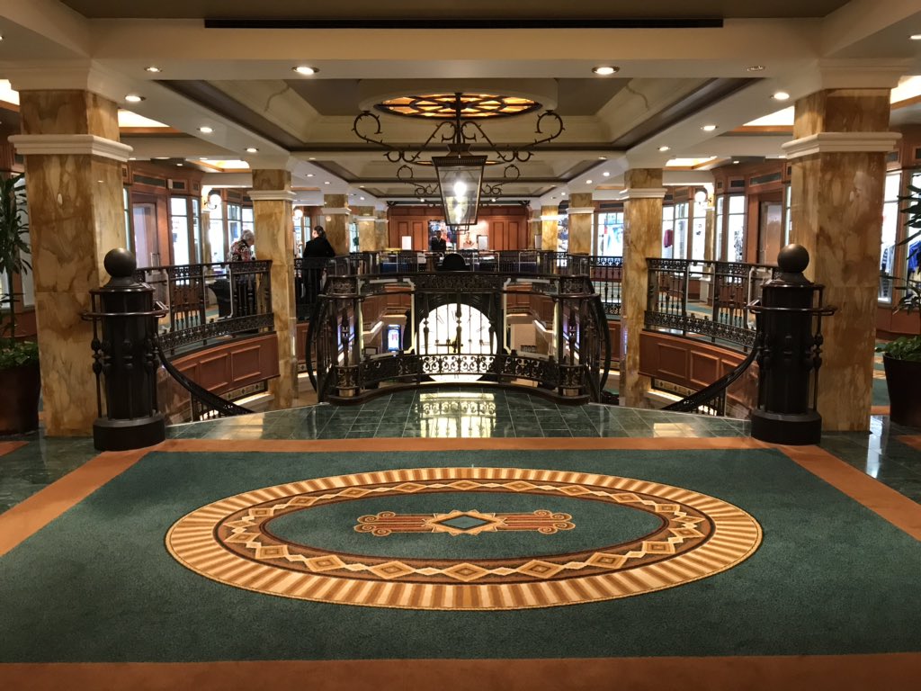 TravelHighbury's tweet photo. We’ve all been absolutely astounded at the impeccable service in the Queen Victoria. @HighburyCollege Cruise students have experienced the ultimate luxury. And it’s Gala Ball night tonight. #destinationqualification https://t.co/MDmKdJ1Wxa