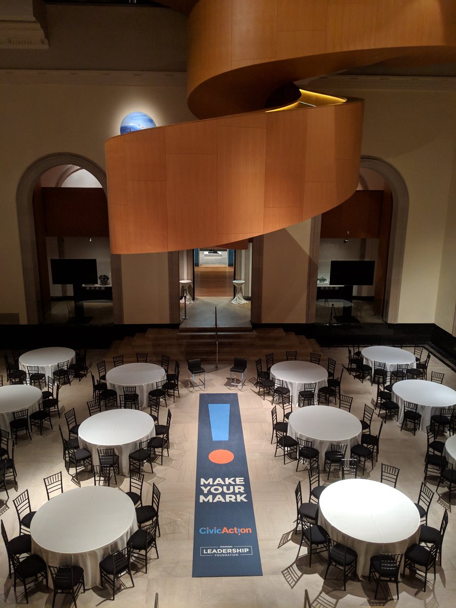 CivicActionCA's tweet photo. Today’s the day! 600 civic leaders from across the GTHA will be joining us at #CanvasGTHA to sketch, colour, and frame our next four years of action.

We’ll be focusing on: #housingaffordability #sextrafficking #futureofwork #inclusion #extremeweather
https://t.co/HgQgTcZUiS https://t.co/DwjxX4i85p