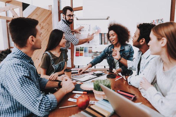 benoitbornand's tweet photo. HubSpot's 12 Favorite #Digital #Marketing Tips https://t.co/2uwm2Kyc7K https://t.co/96QOKg71r5