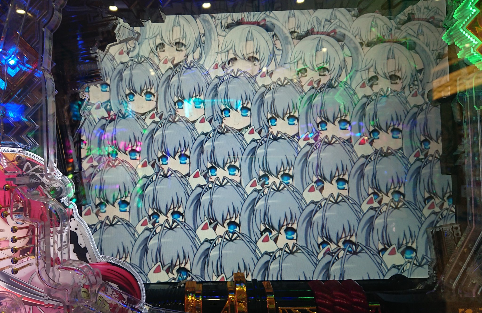 Crサ卜ウ ゴールデンウィーク仕様なのか全然回らんで潜伏が致命傷でした 単発ラッシュで粘り負けしたけど 最後に1分間くらい群が駆け抜けていく演出を見ました 超群予告というそうです 百花繚乱サムライブライド トコロ T Co U6tttkcsbn