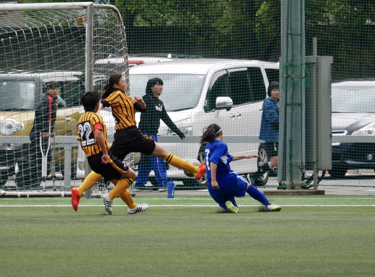 ひろりすた En Twitter 19 4 29 藤枝順心グラウンド 静岡県高校総体女子サッカー予選リーグ 藤枝順心vs東海大静岡翔洋 後半 順心7番柳瀬さんの先制ゴールの場面